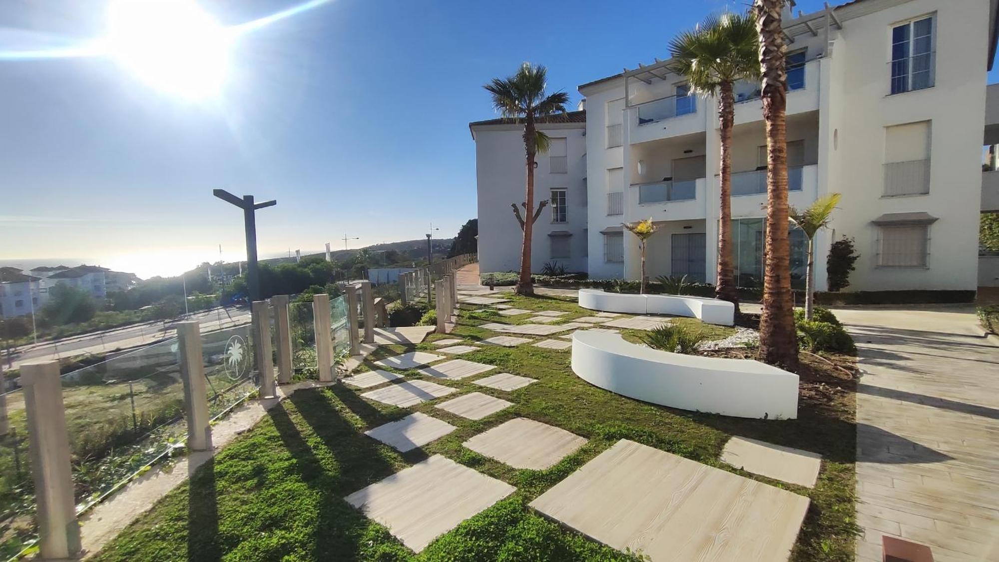 Apartamento Atico Familiar Vistas Al Mar Manilva Exterior foto